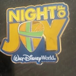 DISNEY Pin nights of joy